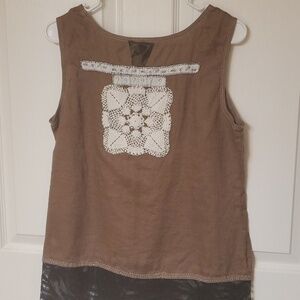 Transformations by Helen brown linen tank embellished w black lace size medium